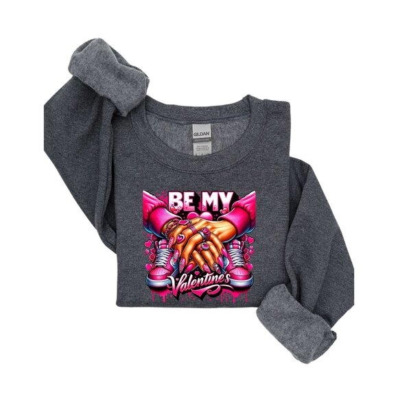 Be My Valentine Sweatshirt With Hands & Sneakers Graphic Gildan - Picture 4 of 9